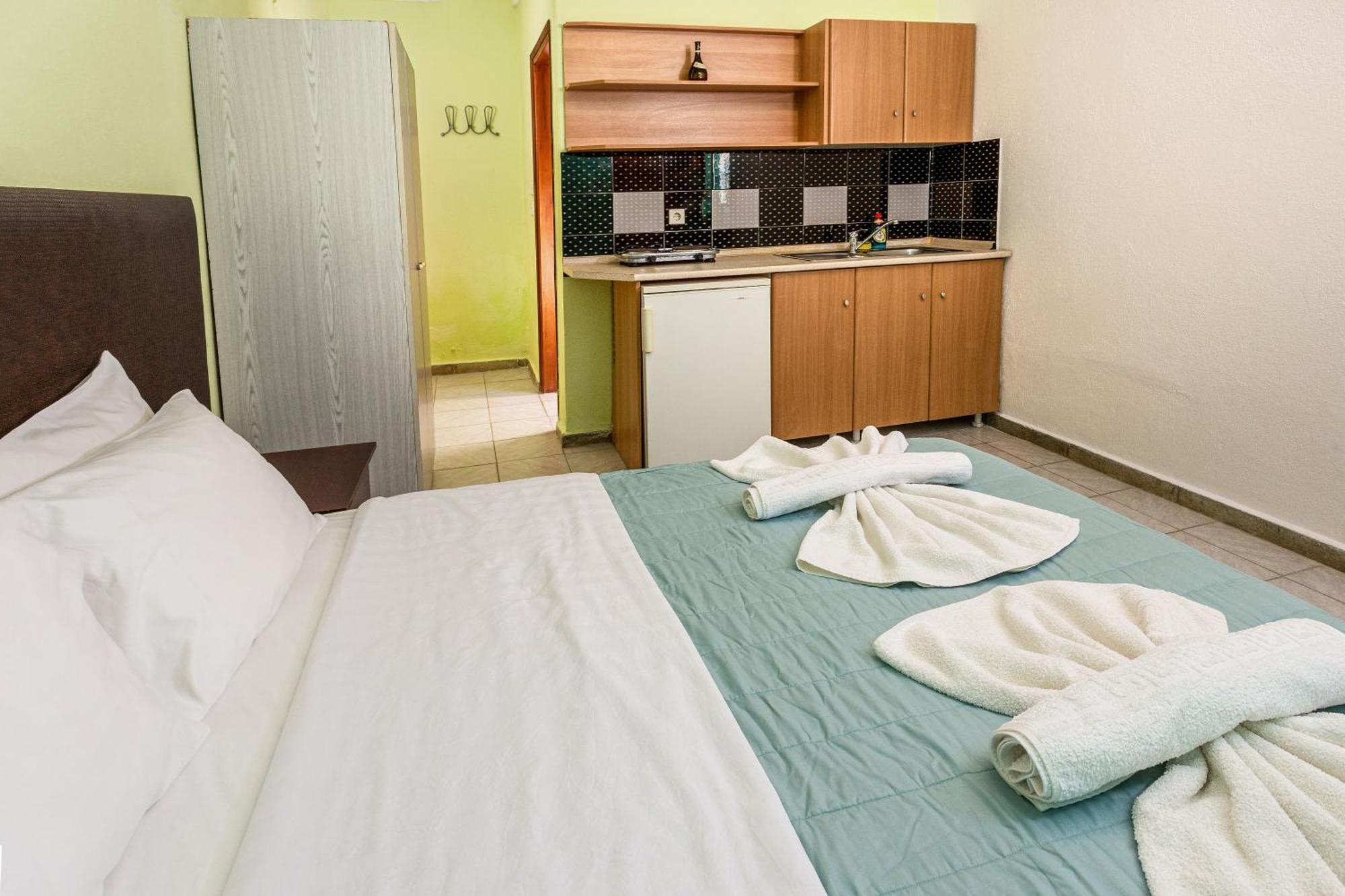 Melissa Gold Coast Hotel Псахудиа Екстериор снимка