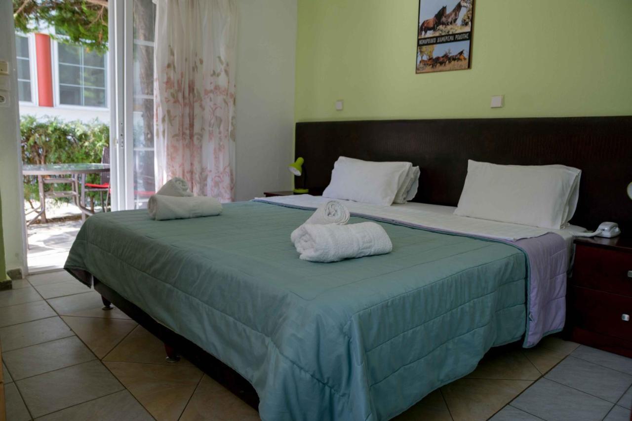 Melissa Gold Coast Hotel Псахудиа Екстериор снимка
